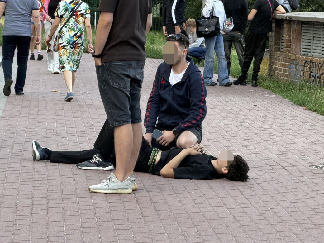 17-latek na hulajnodze elektrycznej potrącił dziecko. 3-latek trafił do szpitala