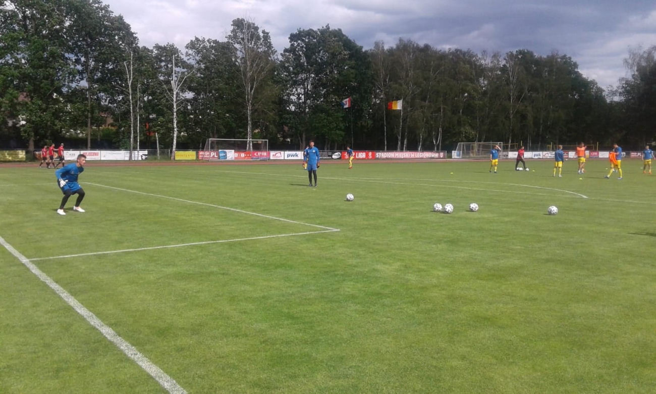 Elana Toruń grała na wyjeździe z Legionovią Legionowo