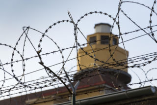 Wysyłali narkotyki do więzień. Przedsiębiorczy małżonkowie mieli w domu całą hurtownię
