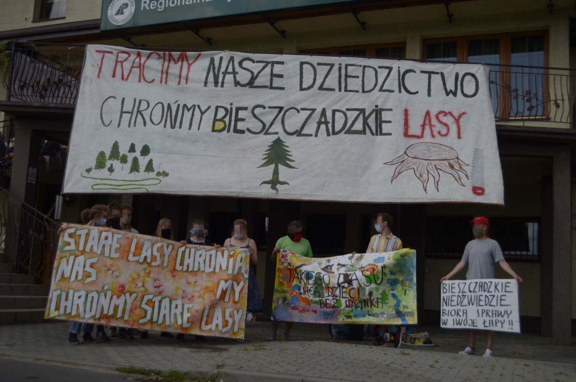 Blokada siedziby lasów państwowych