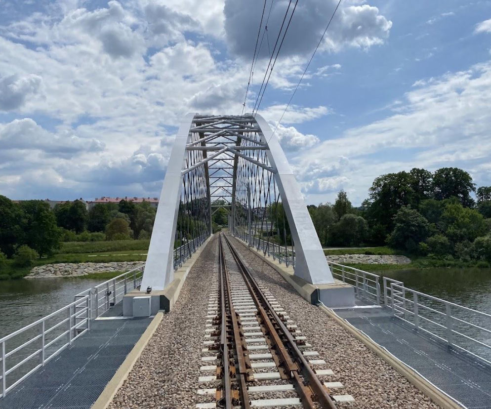 Jest przetarg na ostatni kawałek nowej linii kolejowej Podłęże Piekiełko!