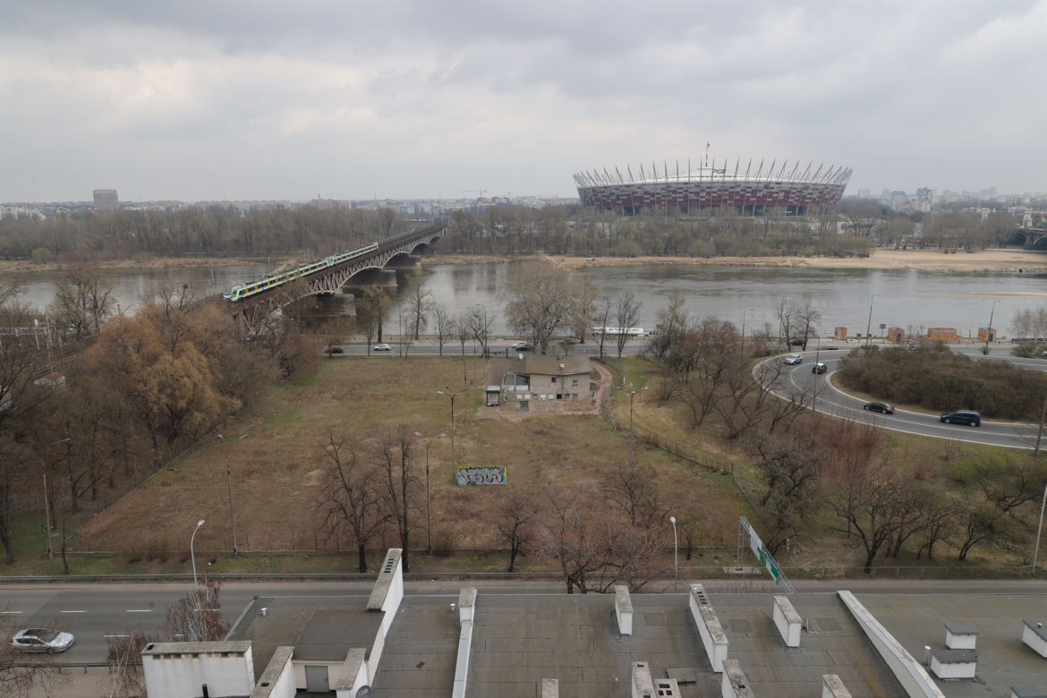 Pociągiem na bulwary! Przy Wisłostradzie powstanie nowa stacja PKP?