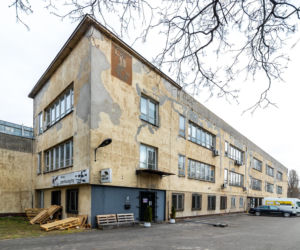 Dawna szkoła powszechna na Słomińskiego 1 w Warszawie