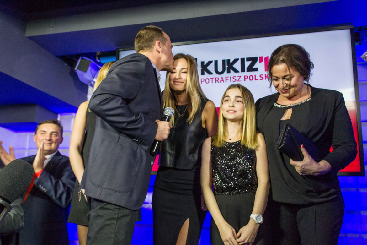 Paweł Kukiz z rodziną