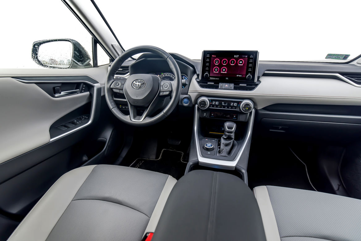  Toyota RAV4 mk. V