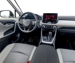  Toyota RAV4 mk. V