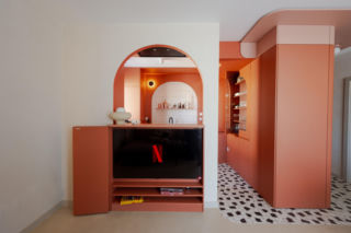 Nail Polish Inspired Interior: Hybryda mieszkania i studia fotograficznego na 63 metrach