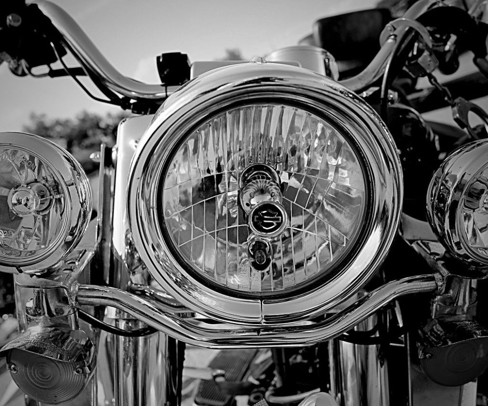 Dramat w Brzyskach.  Nie żyje 16-letni motocyklista, uderzył w przepust