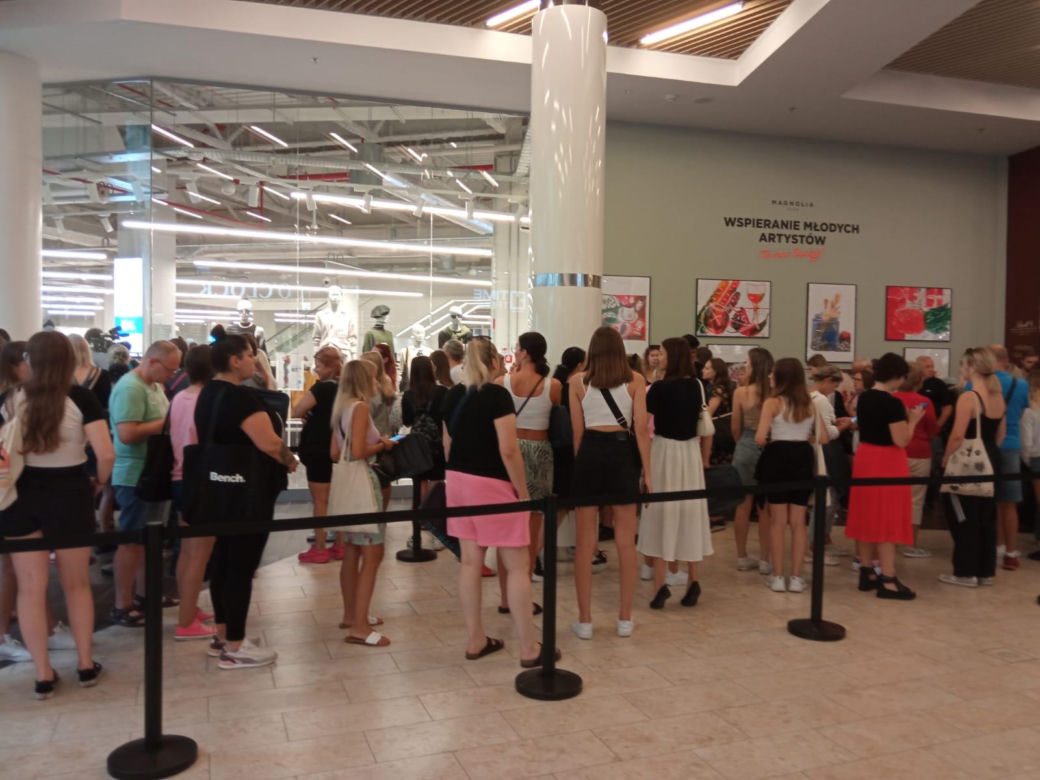 Primark we Wrocławiu oficjalnie otwarty! Kolejki do sklepu od samego rana [ZDJĘCIA]