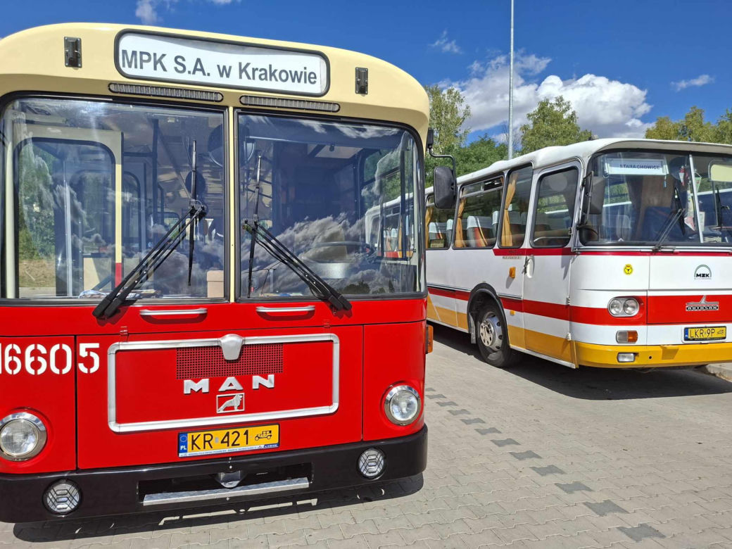 II Zlot Zabytkowych Autobusów w Starachowicach