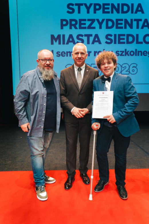 Najzdolniejsi uczniowie odebrali stypendia Prezydenta Miasta Siedlce
