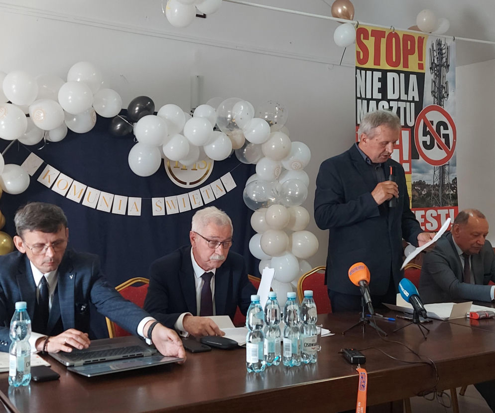 Spotkanie w sprawie budowy masztu 5 G w Płoskiem