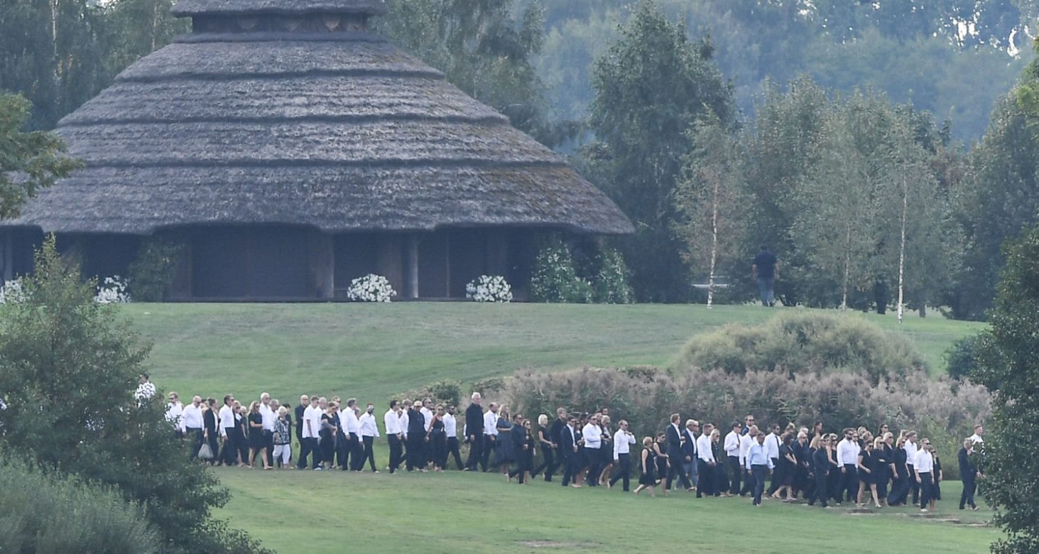 Spoczął na ukochanej ziemi