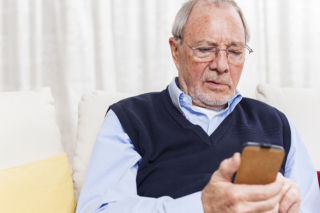Koniec z SMS-owymi naciągaczami. Państwo ochroni obywateli