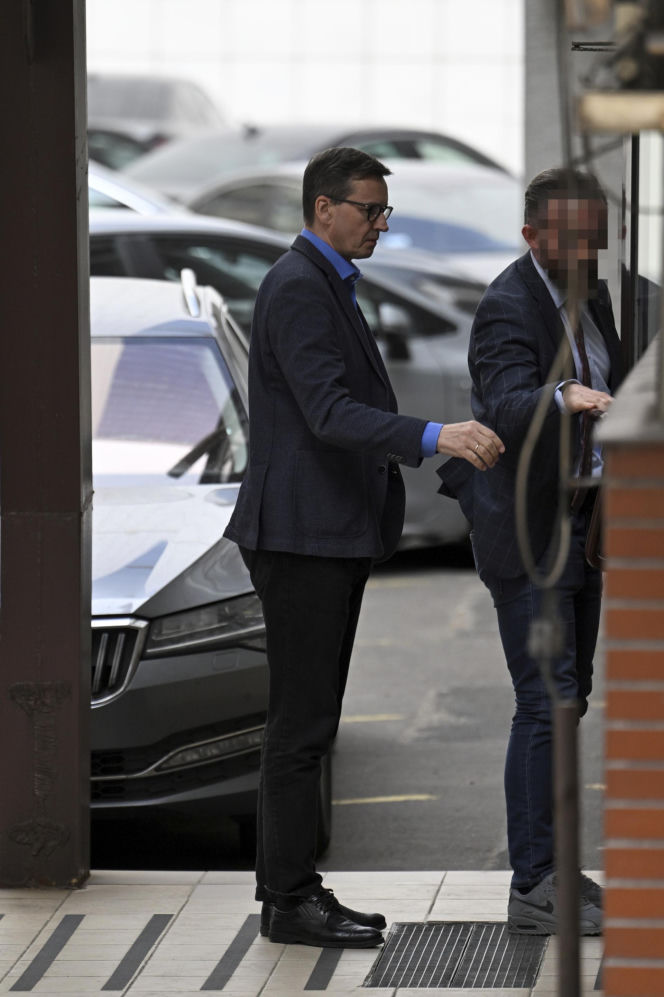 Morawiecki pod specjalnym nadzorem