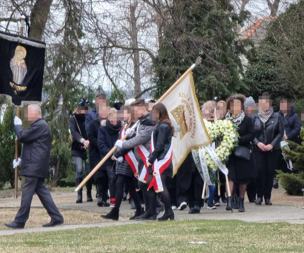 Pogrzeb Majeczki, która zginęła, wracając z placu zabaw