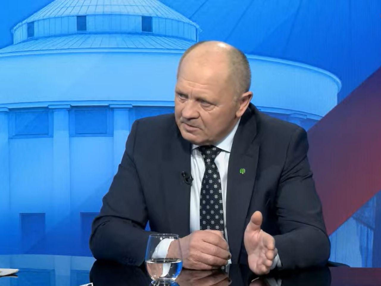 A minister in Tusk's government has a problem! Marek Sawicki speaks straight  about her dismissal!