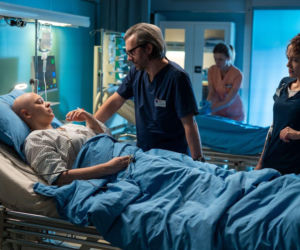 Na dobre i na złe odc. 988. Artur Bart (Piotr Głowacki), Iga (Anna Szymańczyk), Julka (Aleksandra Hamkało)