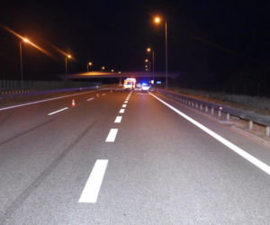 Wypadek na autostradzie A4. Motocyklista wjechał w samochód osobowy