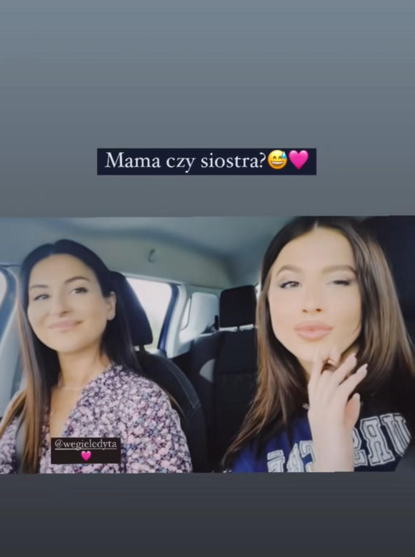 Roksana Węgiel z mamą Edytą