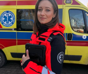 Na sygnale na planie. Sonia (Natalia Rewińska)