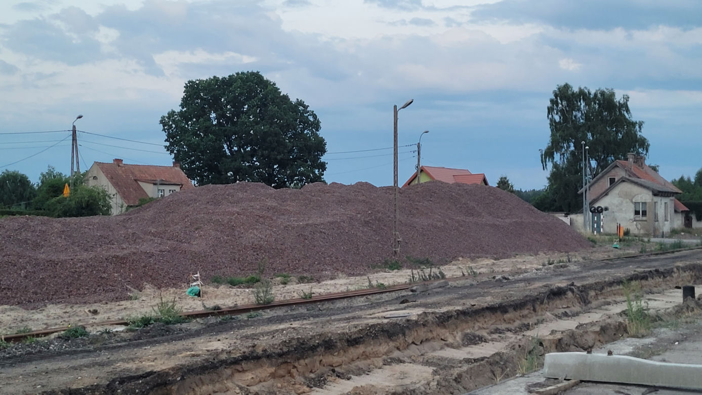 Z Olsztyna do Ełku podróż koleją będzie krótsza. Tak wygląda remont linii pod Giżyckiem
