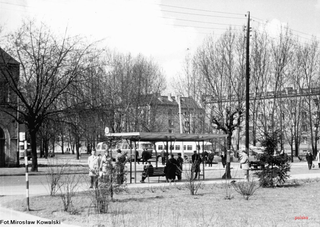 Ulica Romualda Tragutta na przestrzeni lat 
