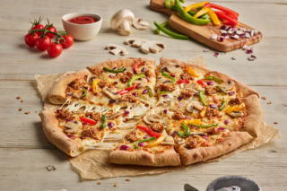 Roślinna MEATamorfoza w Pizza Hut!