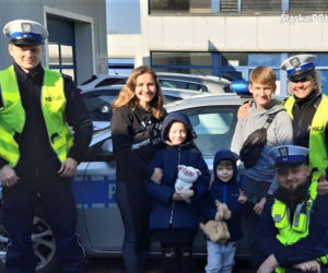 Policjanci z Bytomia okazali wielkie serce dla rodziny z Ukrainy [ZDJĘCIA]