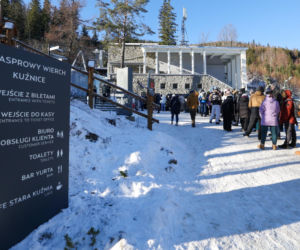 Fatalne warunki w Tatrach. Jest mroźno, ślisko, a szlaki są zasypane śniegiem. TPN ostrzega turystów
