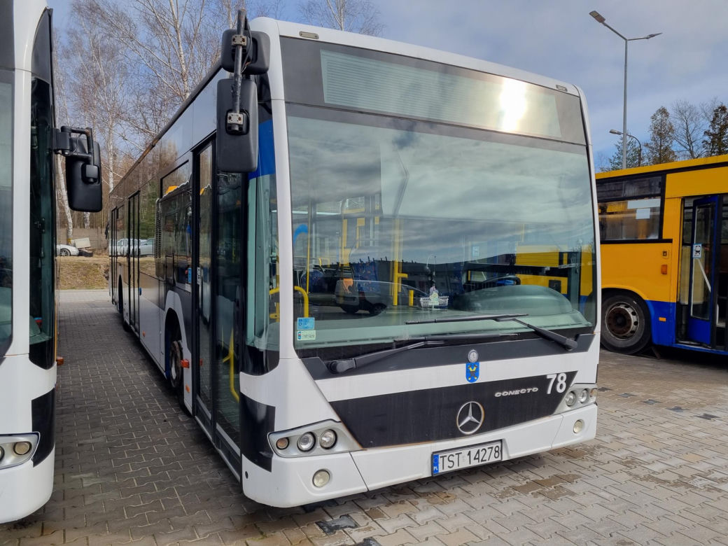 ZEC Starachowice sprzedaje 10 Mercedesów. Drugi przetarg niższa cena