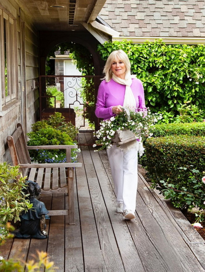 Linda Evans skończyła 83 lata