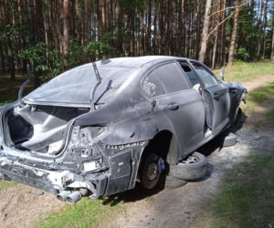 BMW M5 z wypożyczalni rozebrane na części 