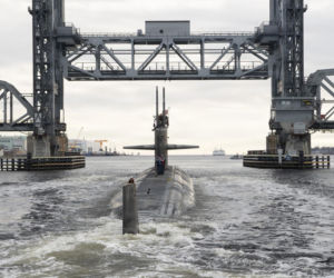 Kryzys pod wodą. 40% atomowych okrętów podwodnych US Navy rdzewieje w portach
