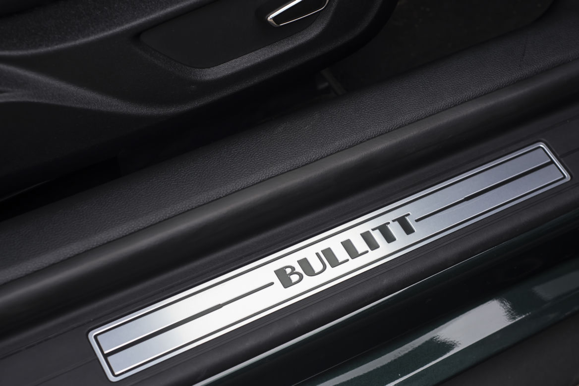 Ford Mustang Bullitt 5.0 V8 6MT