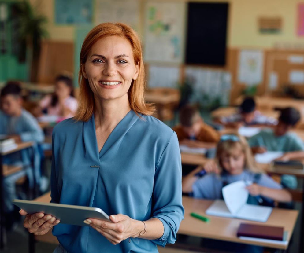 Ile zarabiają nauczyciele? Nowe stawki pokazują prawdę o ich wynagrodzeniu i budzą kontrowersje