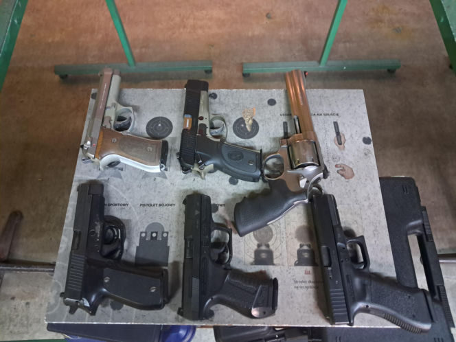 Spotkania z bronią. Zawody dziennikarzy