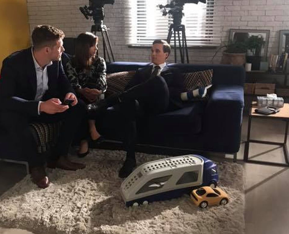 M jak miłość po wakacjach 2020. Marcin (Mikołaj Roznerski), Aneta (Ilona Janyst), Olek (Maurycy Popiel)