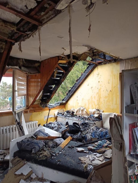 Uczniowie bydgoskiego Elektronika ruszyli na pomoc koledze. Rodzinny dom Adama spłonął