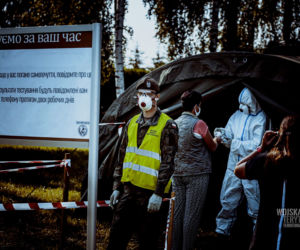 Podlaskie. Żołnierze WOT pobierają wymazy od  pracowników sezonowych