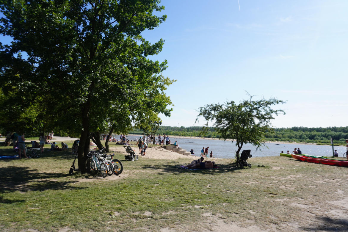 Plaża Romantyczna nad Wisłą w Warszawie