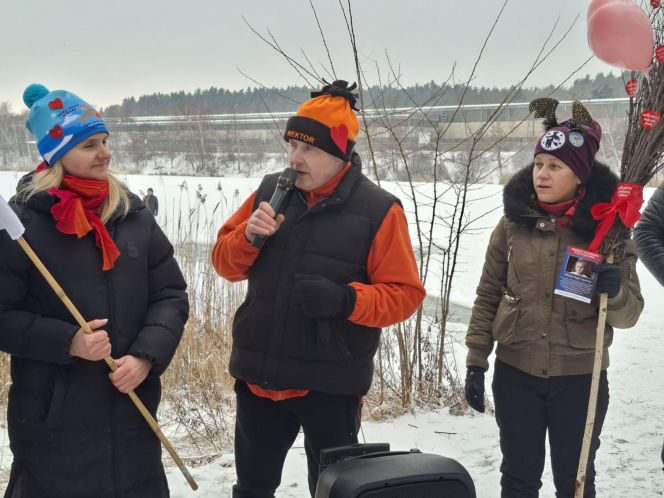 Historyczny I Zlot Morsów w Starachowicach