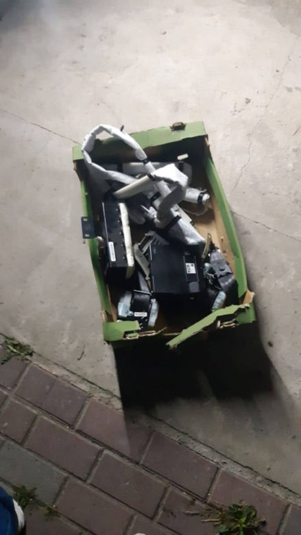 Rozgrabił toyotę na części. Złapali go na gorącym uczynku