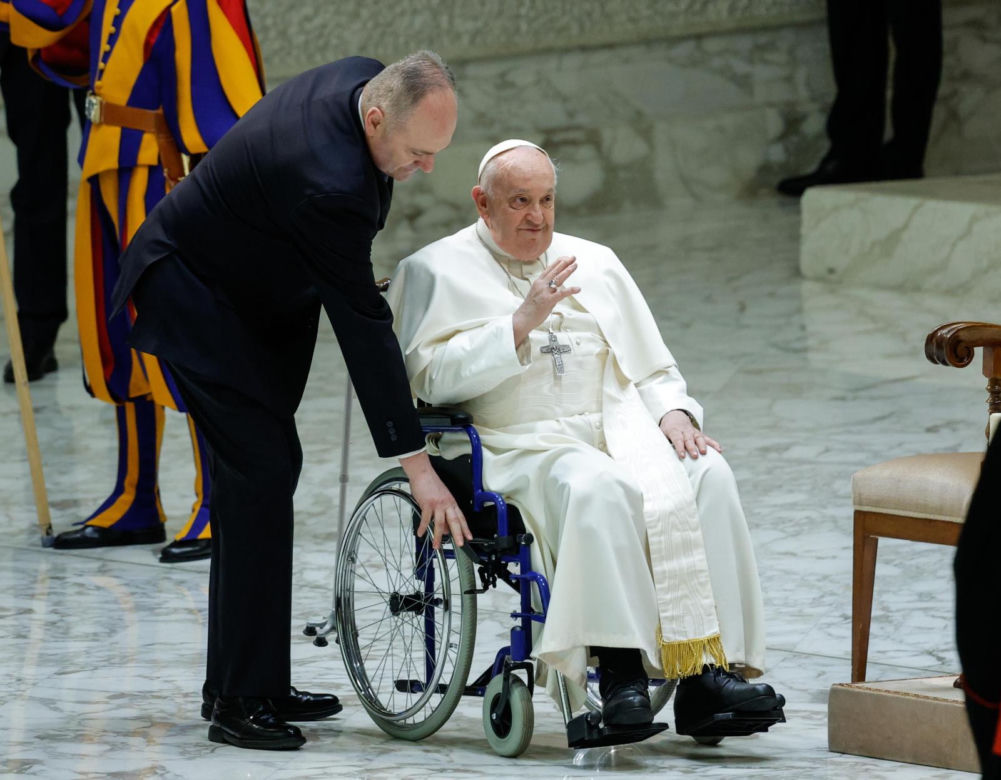Papież Franciszek w szpitalu. Miał poważne problemy z głosem podczas audiencji