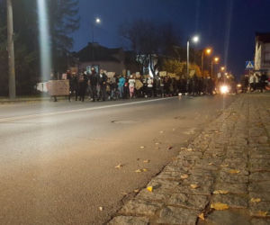 Strajk kobiet. Na ulice Bełchatowa wyszły TŁUMY Jak bełchatowianie komentują sytuację w kraju?
