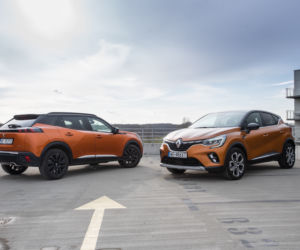 Peugeot 2008 GT Line vs Renault Captur Intens