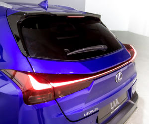 Lexus UX 250h F Sport