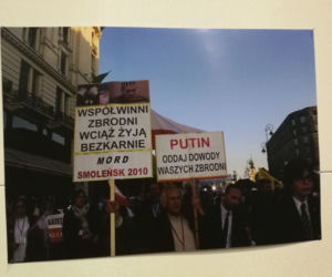 Kontrowersyjna wystawa z Urzędu Wojewódzkiego w Bydgoszczy trafi do prokuratury [ZDJĘCIA]