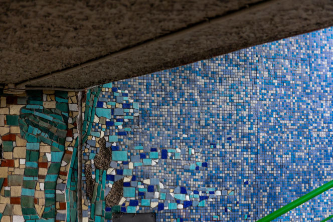 Przejście podziemne przy dawnej kopalni - mozaika z PRL