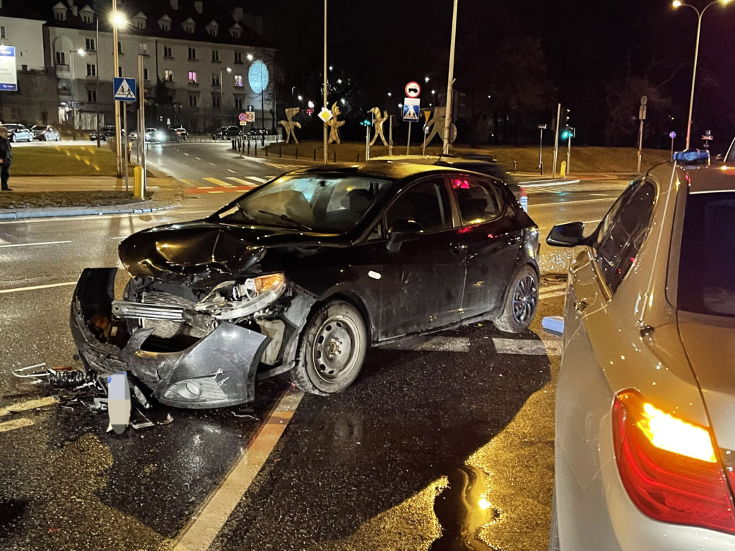 Kolizja z udziałem limuzyny SOP w Warszawie